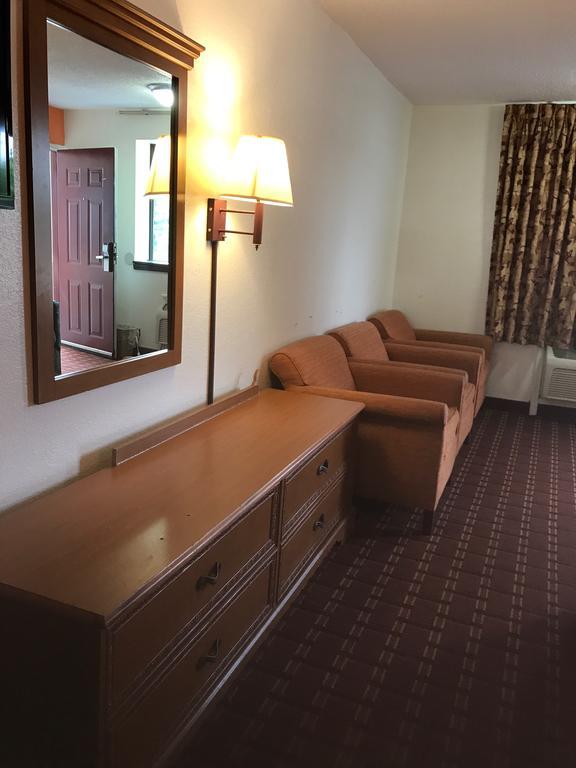 Royal Regency Inn Rock Hill Kültér fotó