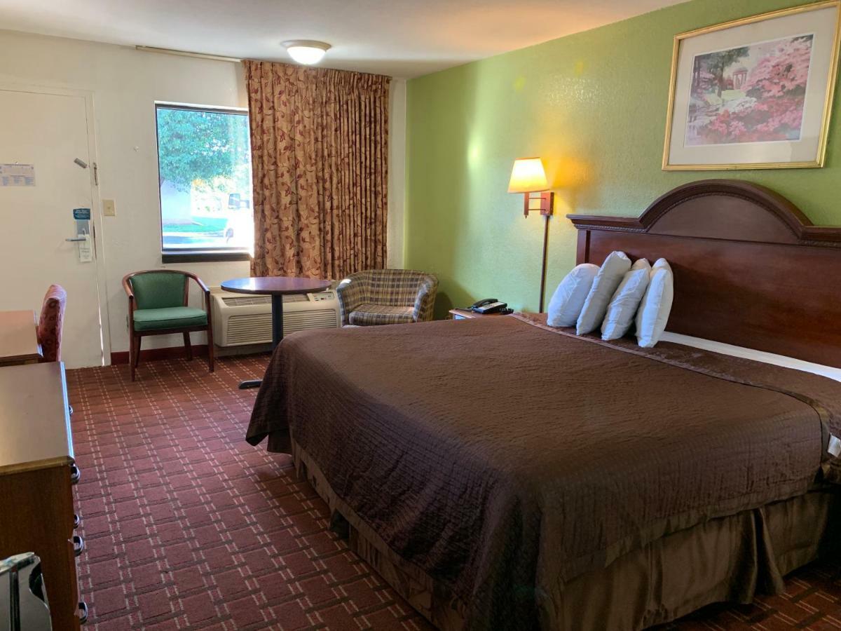 Royal Regency Inn Rock Hill Kültér fotó